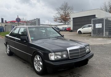 Mercedes-Benz 190 211.000 km 3.500 &euro; Essen 45143
