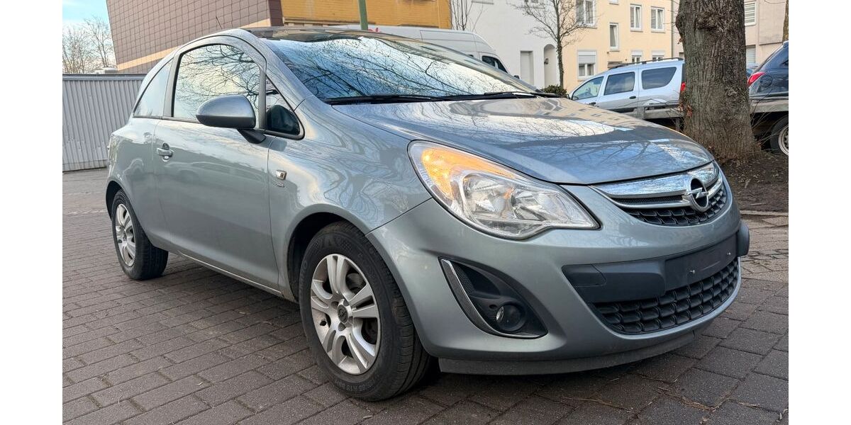 Opel Corsa 151.000 km 2.999 &euro; Essen 45326