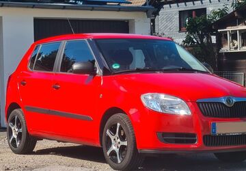 Skoda Fabia 82.700 km 3.650 &euro; Bochum 44789