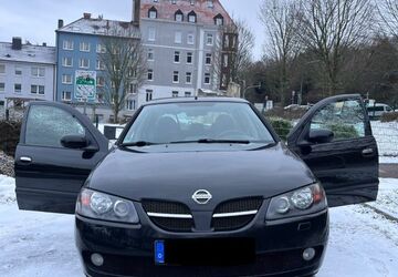 Nissan Almera 88.000 km 2.800 &euro; Hagen 58091
