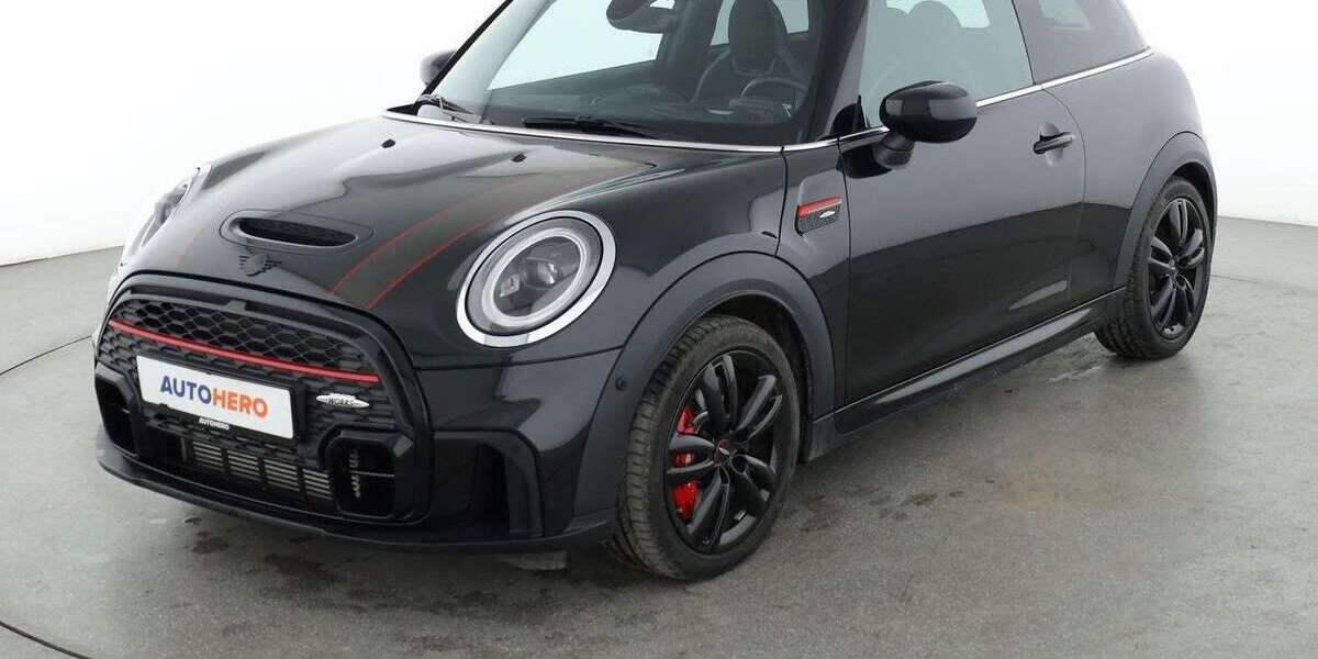 Mini John Cooper Works 14.976 km 32.980 &euro; Essen 45141