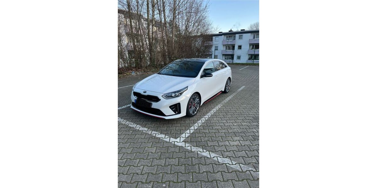 Kia pro ceed / ProCeed 146.500 km 17.000 &euro; Herne 44651