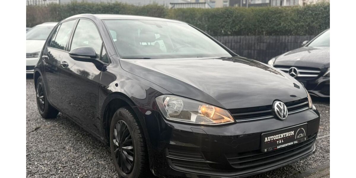 VW Golf 102.000 km 10.490 &euro; Wuppertal 42289