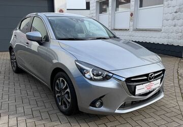 Mazda 2 29.122 km 12.990 &euro; Herten 45701