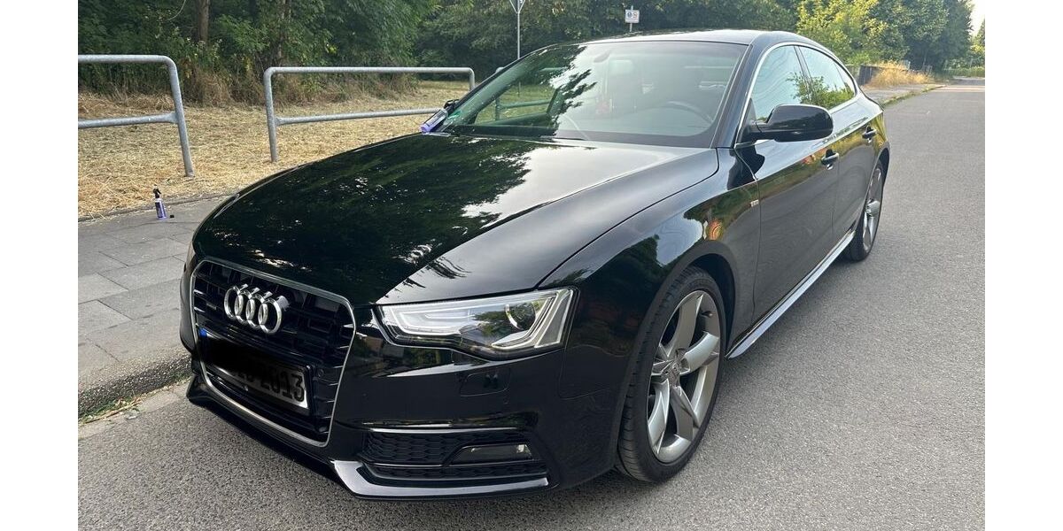 Audi A5 157.000 km 13.900 &euro; oberhausen 46147