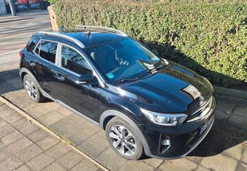 Kia Stonic 161.500 km 11.400 &euro; Gelsenkirchen 45897