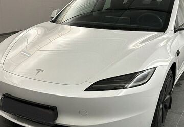 Tesla Model 3 28.400 km 40.700 &euro; Bochum 44803