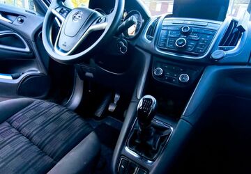 Opel Zafira Tourer 109.000 km 7.400 &euro; Bochum 44795
