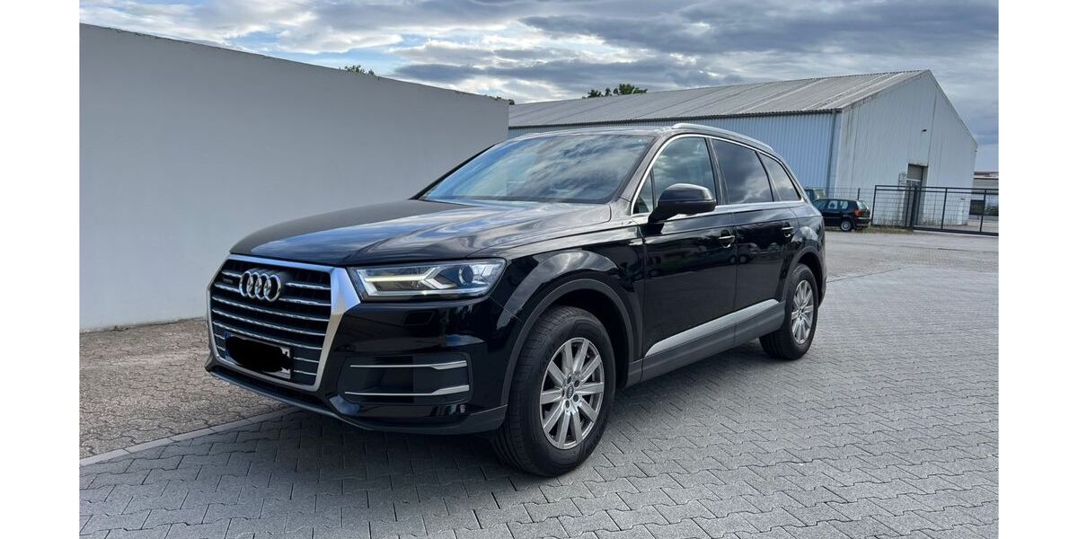Audi Q7 143.600 km 21.900 &euro; Castrop-Rauxel 44581