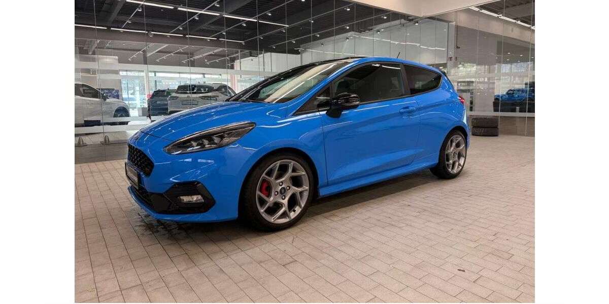 Ford Fiesta 23.423 km 22.990 &euro; Oberhausen 46047