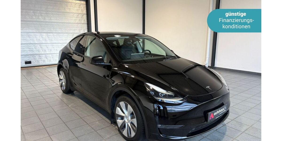Tesla Model Y 67.342 km 31.970 &euro; Wuppertal 42287