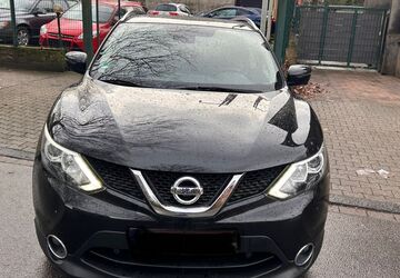 Nissan Qashqai 23.500 km 12.900 &euro; Gelsenkirchen 45889