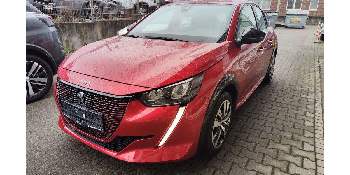 Peugeot 208 17.741 km 18.490 &euro; Essen 45307