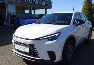 Lexus LBX 6.969 km 29.550 &euro; Sprockhövel 45549