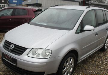 VW Touran 214.578 km 2.499 &euro; Selm 59379