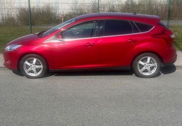 Ford Focus 80.127 km 7.300 &euro; Wuppertal 42389