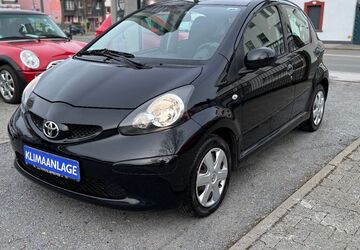 Toyota Aygo (X) 199.789 km 2.750 &euro; Dortmund 44143