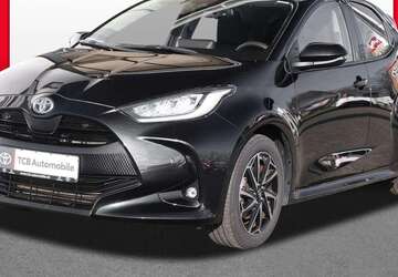 Toyota Yaris 36.810 km 19.489 &euro; Oberhausen 46149