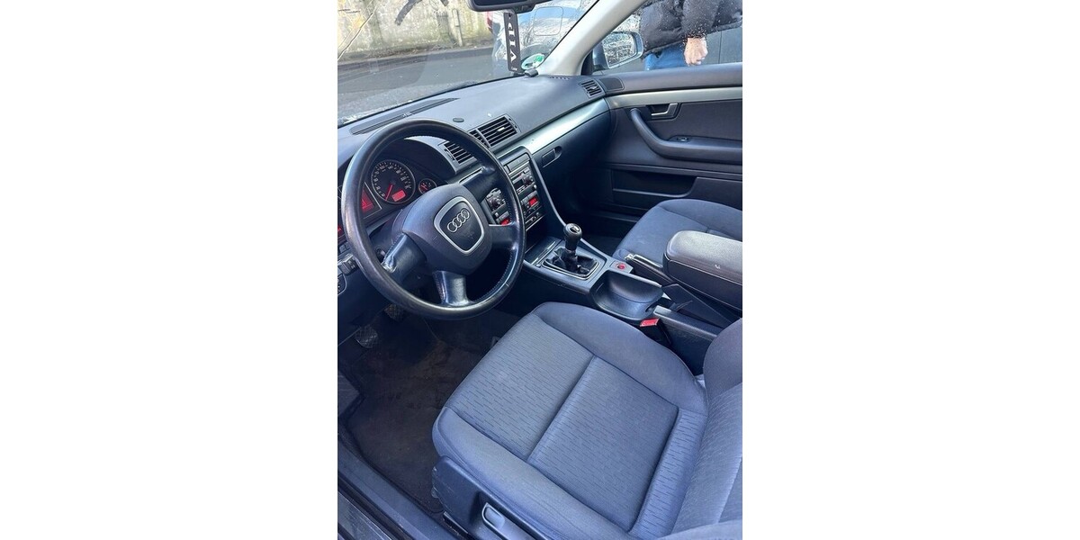 Audi A4 (B7) 230.000 km 1.500 &euro; Wuppertal 42275