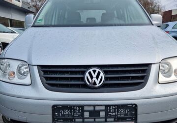 VW Caddy 144.000 km 6.700 &euro; Bottrop 46238