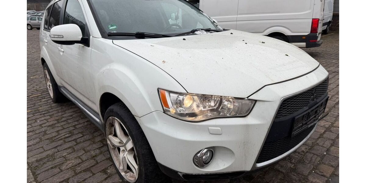 Mitsubishi Outlander 256.201 km 4.750 &euro; wuppertal 42285