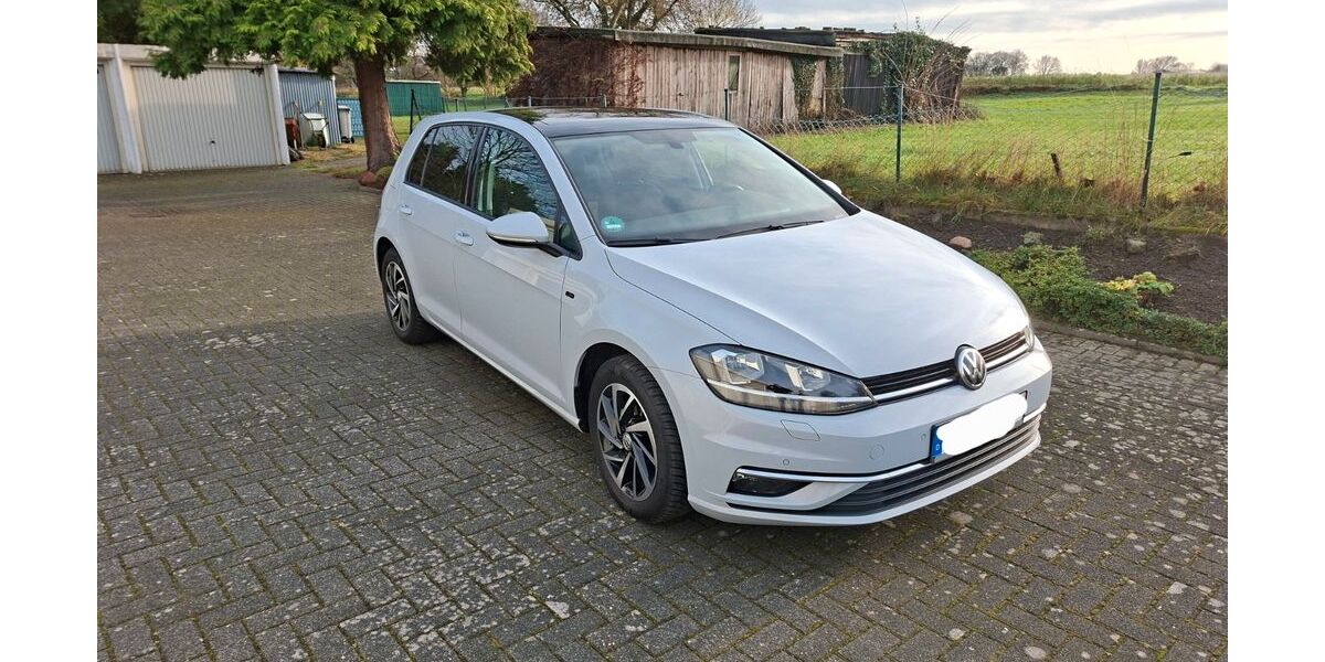 VW Golf 161.500 km 8.200 &euro; Recklinghausen 45659