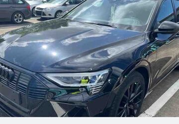 Audi e-tron 60.633 km 29.110 &euro; Bochum 44809