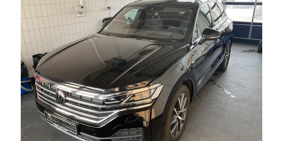 VW Touareg 42.439 km 53.775 &euro; Hagen 58091