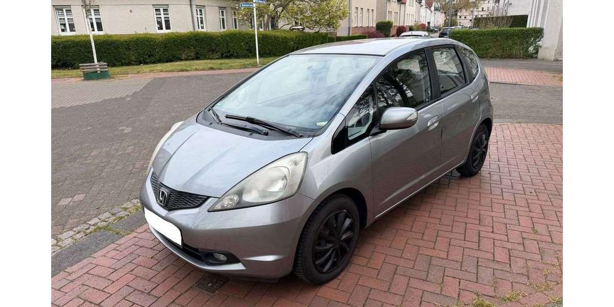 Honda Jazz 177.000 km 2.990 &euro; Essen 45329