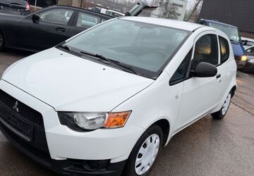 Mitsubishi Colt 138.000 km 2.490 &euro; Essen 45143