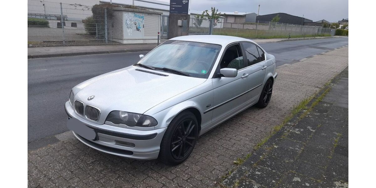 BMW 325 245.000 km 4.000 &euro; Bochum 44795