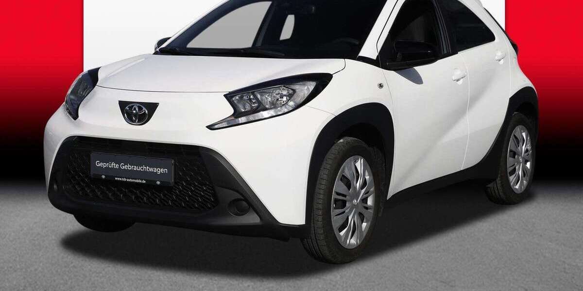 Toyota Aygo 23.700 km 12.879 &euro; Oberhausen 46149