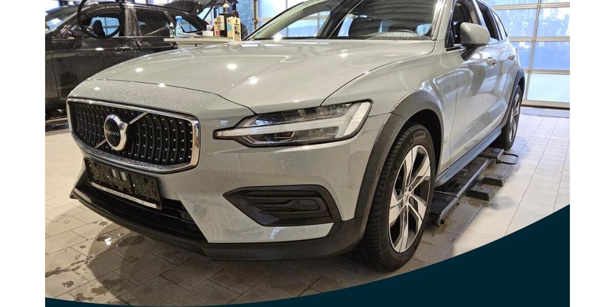 Volvo V60 Cross Country 21.250 km 39.950 &euro; Essen-Kray 45309
