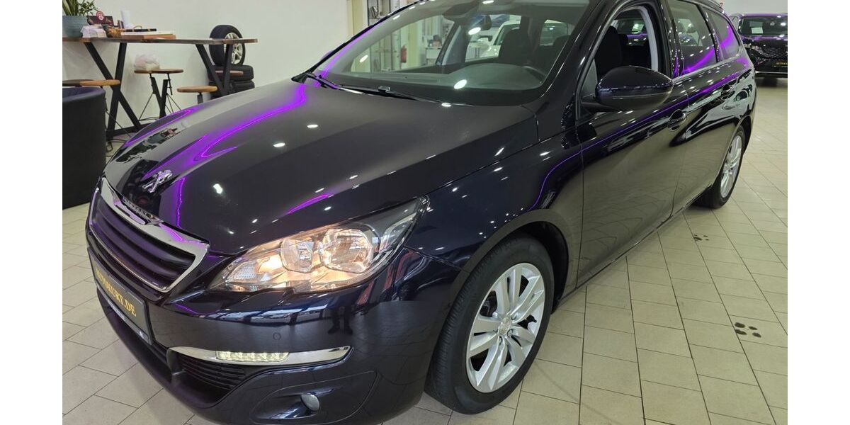 Peugeot 308 172.000 km 5.590 &euro; Recklinghausen 45661
