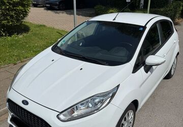 Ford Fiesta 121.600 km 5.999 &euro; Essen 45133
