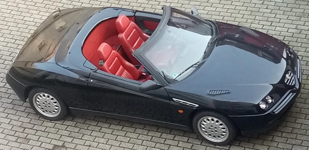 Alfa Romeo Spider 128.000 km 4.390 &euro; Herne 44623