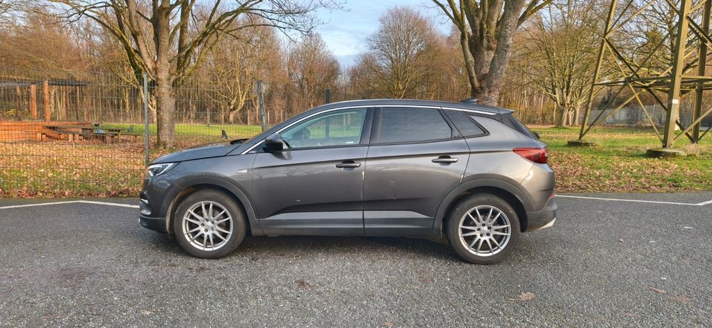 Opel Grandland (X) 128.000 km 11.500 &euro; Dortmund 44369