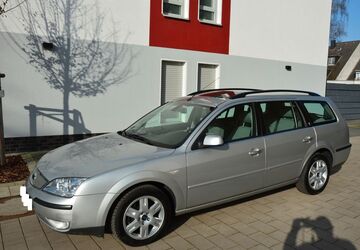 Ford Mondeo 80.000 km 4.490 &euro; Bochum 44867