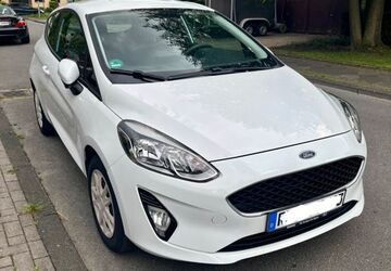Ford Fiesta 74.400 km 7.000 &euro; Bochum 44799