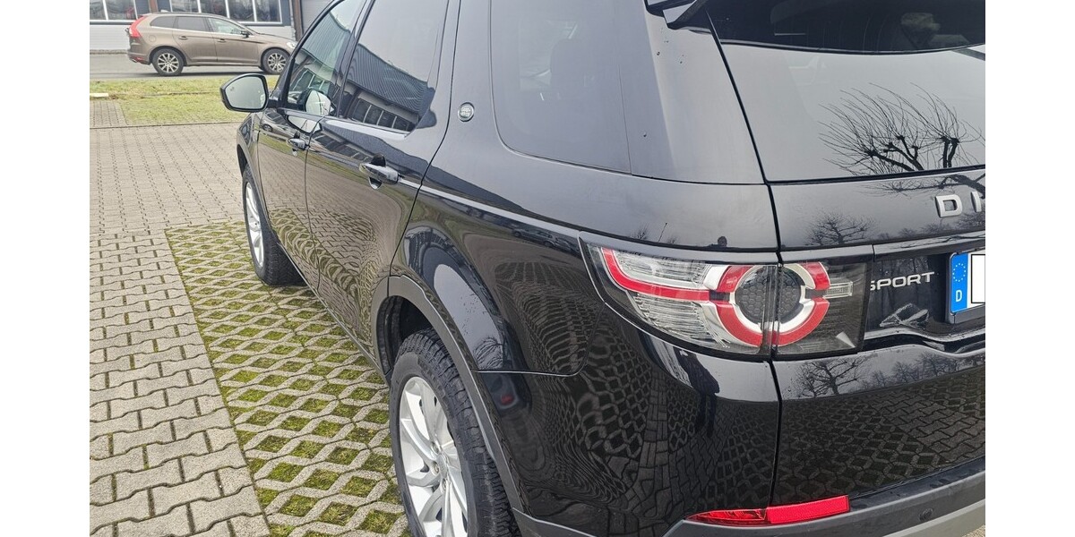 Land Rover Discovery Sport 102.000 km 22.500 &euro; Lünen 44532