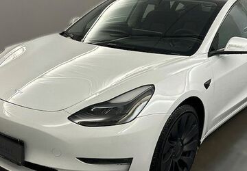Tesla Model 3 28.000 km 33.900 &euro; Bochum 44803