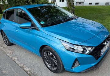Hyundai i20 49.500 km 12.700 &euro; Bochum 44801