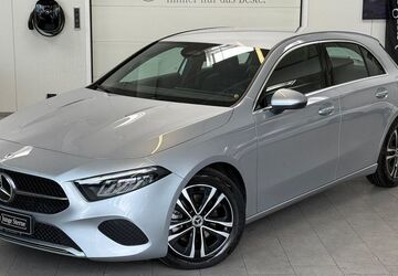 Mercedes-Benz A 180 2.275 km 30.450 &euro; Wuppertal 42281