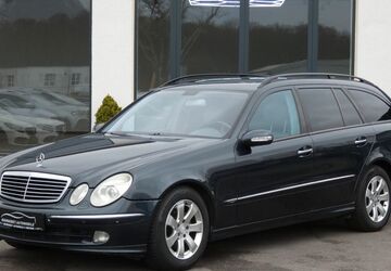 Mercedes-Benz E 320 499.521 km 2.570 &euro; Bochum 44807