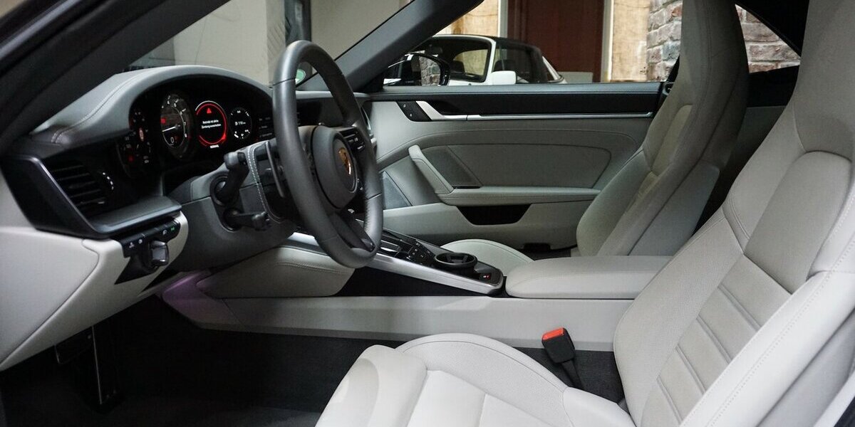 Porsche 911 992 Turbo S Lift Burm Carbon Approved 39.890 km 219.900 &euro; Wuppertal 42327