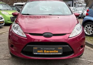 Ford Fiesta 93.480 km 3.499 &euro; Essen 45145