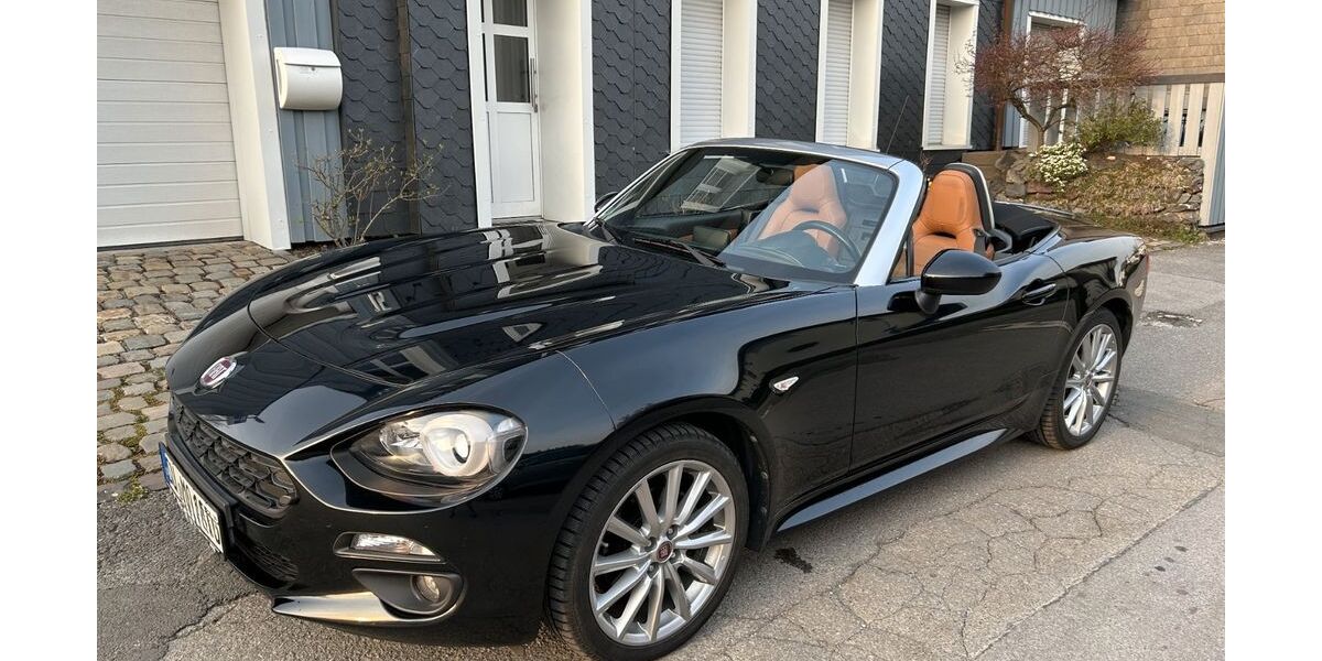 Fiat 124 Spider 77.000 km 18.200 &euro; Gevelsberg 58285