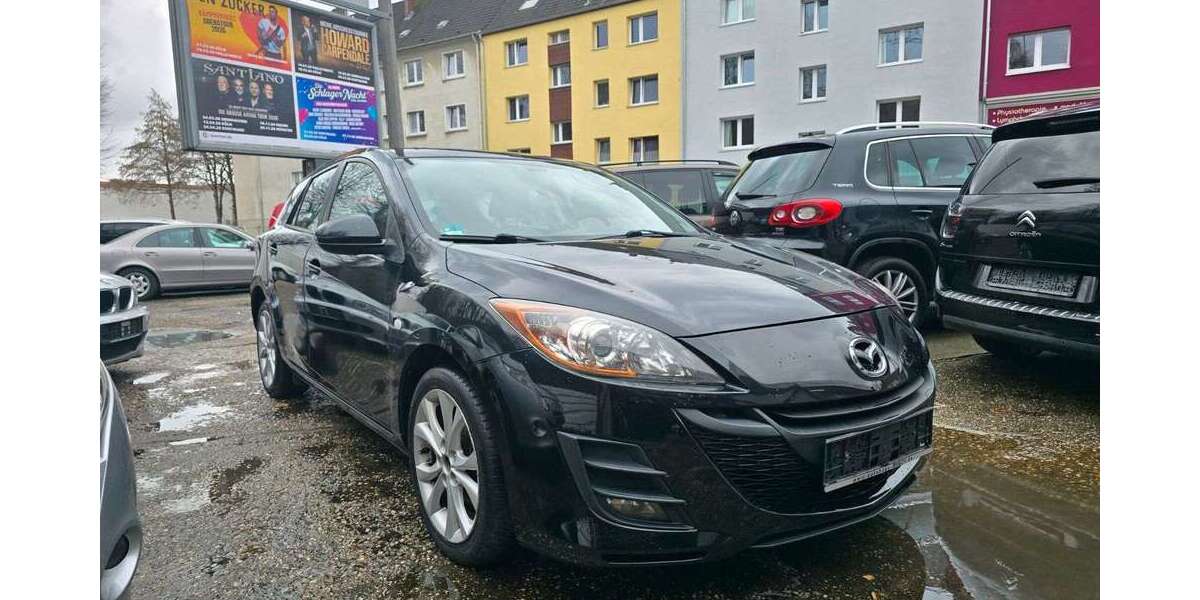 Mazda 3 176.000 km 5.700 &euro; Essen 45144