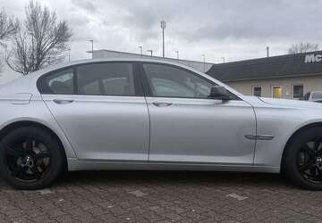 BMW 760 183.600 km 18.000 &euro; Dortmund 44145