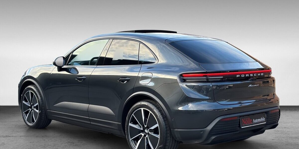 Porsche Macan Electric 4 Chrono Pano Sportsitz 0,25% 12.490 km 79.500 &euro; Wuppertal 42327